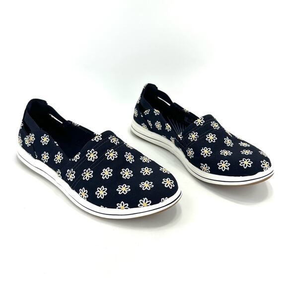 Clarks Cloudsteppers Breeze Ave Slip-On Flats/Sneaker Sz 10 W Daisy Floral Denim - Picture 1 of 16